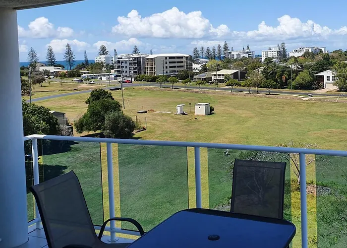 Koola Beach Apartments Bargara